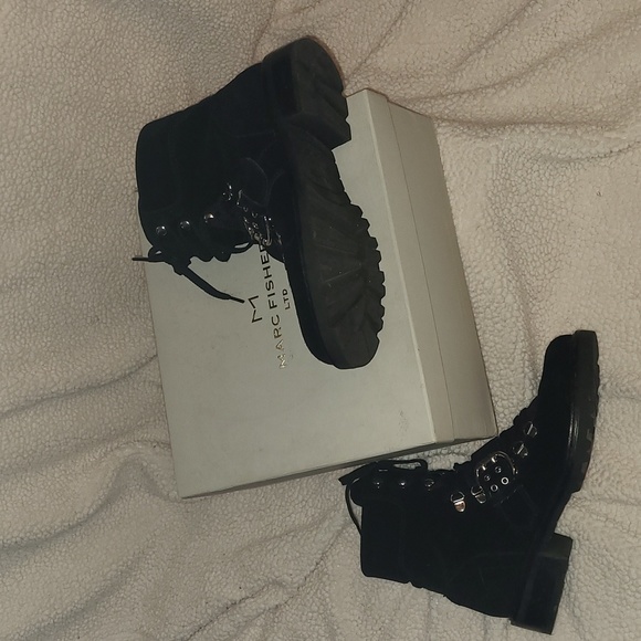 Women's Mark Fisher suede lug sole booties with buckle and studs on toe box 9.5 - Picture 2 of 6